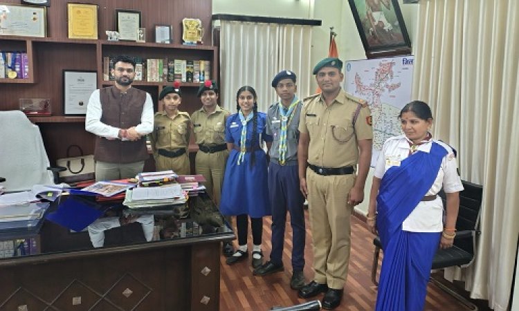 WOW ! NCC कैडेट्स-स्काउड गाइड ने रचा इतिहास, राष्ट्रपति द्रौपदी मुर्मू से मुलाकात, छात्र-छात्राओं ने किया दिल्ली भृमण, नीमच पहुंचने पर जिला कलेक्टर से भी भेंट, पढ़े खबर