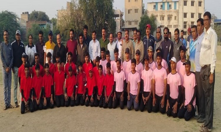 NEWS : 68 वीं राज्य स्तरीय शालेय बेसबॉल प्रतियोगिता मंदसौर में, पहले दिन खिलाड़ियों ने किया शानदार प्रदर्शन, इस तरह मारी बाजी, पढ़े खबर