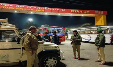 BIG NEWS : काले कांच की गाड़ियों वाले हो जाएं सावधान, तो ये भी करें नियमों का पालन, नीमच में यातायात पुलिस की ताबड़तोड़ कार्यवाही जारी, पढ़े खबर