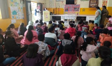 NEWS : राष्ट्र सेविका समिति का एक दिवसीय बाल संस्कार प्रशिक्षण संपन्न, अक्षत-कुमकुम लगाकर किया बालिकाओं का स्वागत, तुलसी पूजन कराया, और बताया महत्व, पढ़े खबर