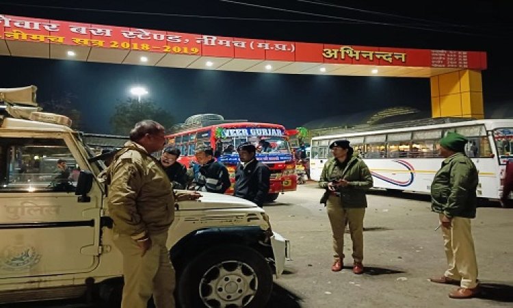 BIG NEWS : काले कांच की गाड़ियों वाले हो जाएं सावधान, तो ये भी करें नियमों का पालन, नीमच में यातायात पुलिस की ताबड़तोड़ कार्यवाही जारी, पढ़े खबर
