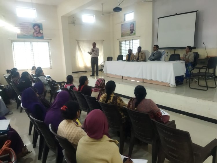 NEWS : मुख्यमंत्री जन कल्याण अभियान, मनासा एसडीएम ने ली ANM कार्यकर्ताओं की बैठक, इन विषयों पर चर्चा, तो सख्त निर्देश भी दिए, पढ़े खबर