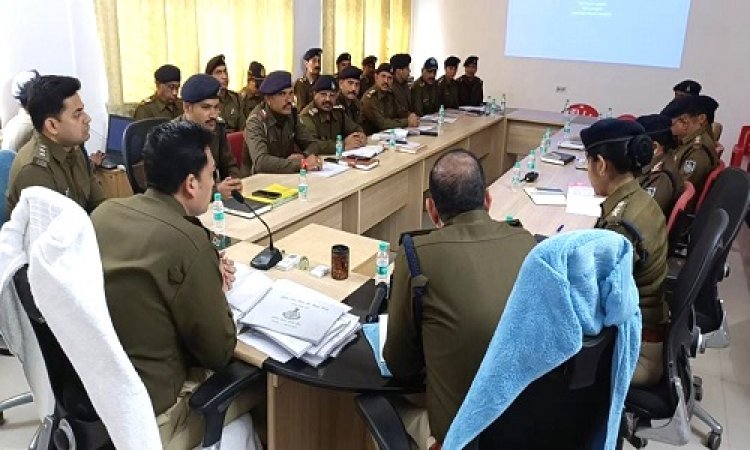 BIG NEWS : जिला पुलिस कप्तान ने ली समीक्षा बैठक, इन अपराधों में संवेदनशीलता बरतने, और इनका समय सीमा में निराकरण करने के निर्देश, तो नीमच की यातायात पुलिस कुछ यूं करेगी कार्यवाही, जाने क्राइम मीटिंग मुख्य बिन्दु, पढ़े खबर