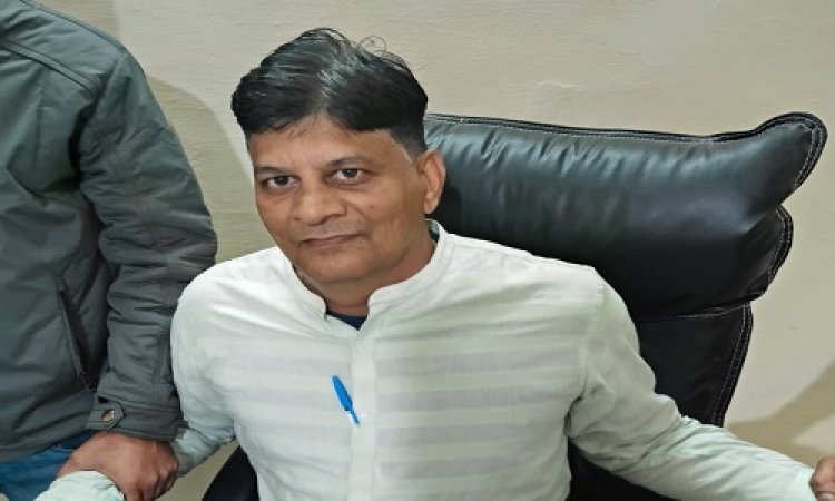 BIG NEWS : शिक्षक ने लिए रूपए, और पहुंचा तहसीलदार के चैंबर में, पीछे से लोकायुक्त की टीम ने धरा, जिले में एक और घूसकांड का पर्दाफाश, आवेदक से आखिर क्यों मांगी रिश्वत, पढ़े ये खबर