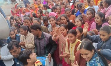 BIG NEWS: नगर में जब निकली ये रैली, तो उमड़ा भक्तों का सैलाब, इस भव्य आयोजन की हो रही चर्चा, रामलला प्रतिष्ठा की पहली वर्षगांठ पर हुआ कार्यक्रम, और छा गए रामपुरवासी, पढ़े रूपेश सारू की खबर 