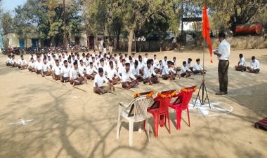 NEWS : ग्राम दड़ौली में स्वयं सेवकों ने निकाला पथ संचलन, इन्होंने मिलाएं कदम-ताल, दिया ये बड़ा संदेश, पढ़े खबर