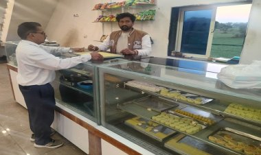 BIG NEWS : नीमच जिले की इन दुकानों पर खाद्य विभाग की कार्यवाही, सामग्रियों के लिए नमूने, जांच रिपोर्ट आने के बाद होगा एक्शन, पढ़े खबर