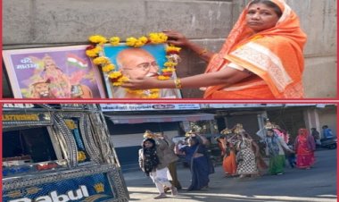 NEWS : प्रभु भक्ति के साथ देश भक्ति का अनूठा संगम, जवाहर नगर मंदिर पर झण्डा वंदन के साथ निकली शोभायात्रा, पढ़े खबर