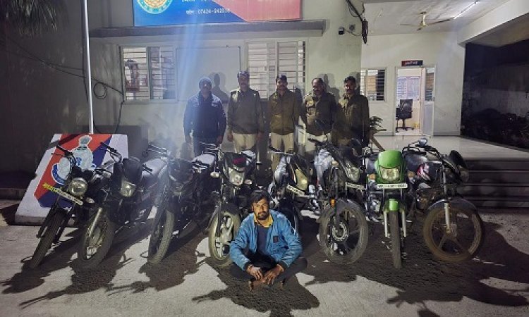 BIG NEWS : पिपलियामंडी पुलिस ने जहरीली शराब के साथ पकड़ा, जब शुरू की पूछताछ, तो केशरीमल ने खोला मुहं, बारी-बारी से हुआ कई चोरियों का खुलासा, फिर आठ बाइक भी जप्त, पढ़े खबर
