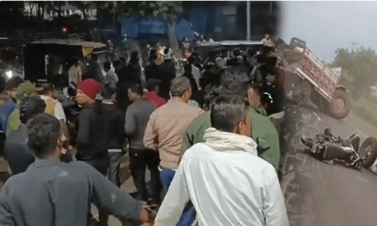 BIG NEWS : एमपी में रफ्तार का कहर, भीषण सड़क हादसे में 3 दोस्तों की मौत, अस्पताल परिसर में छाया मातम, रूह कंपा देगी घटना, पढ़े खबर
