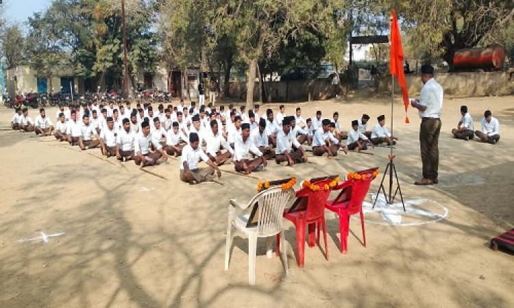 NEWS : ग्राम दड़ौली में स्वयं सेवकों ने निकाला पथ संचलन, इन्होंने मिलाएं कदम-ताल, दिया ये बड़ा संदेश, पढ़े खबर