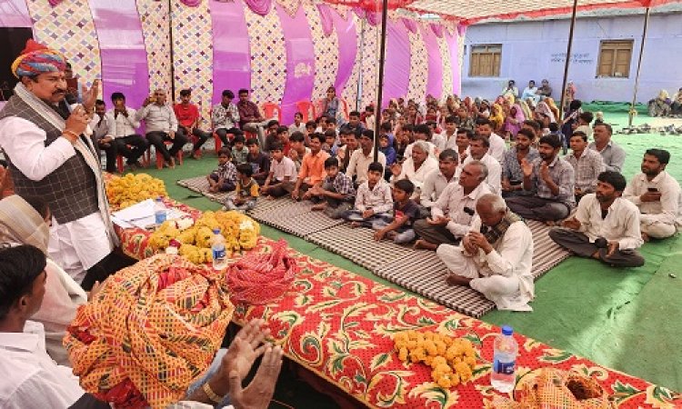 NEWS : संविधान गौरव अभियान, ग्राम झालरी से बोरदिया खुर्द तक होगा ये बड़ा निर्माण, विधायक परिहार बोले- क्षेत्र में होगा चहुंमुखी विकास, पढ़े खबर