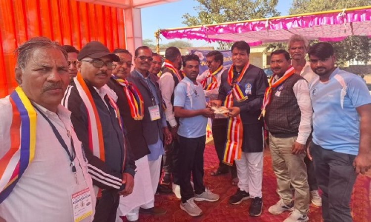 NEWS : रेगर समाज की पांच दिवसीय इंटर स्टेट क्रिकेट प्रतियोगिता जारी, दो मैच के रोमांचक मुकाबले, उम्दा खेल का किया प्रदर्शन, पढ़े खबर