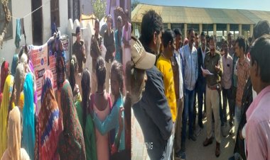 BIG NEWS : सेफ क्लिक अभियान, नीमच के इन स्कूलों और सार्वजनिक स्थानों पर पहुंची पुलिस, सायबर फ्रॉड व ठगी से बचने के संबंध में किया जागरूक, जनसंवाद में क्या रहा खास, पढ़े खबर