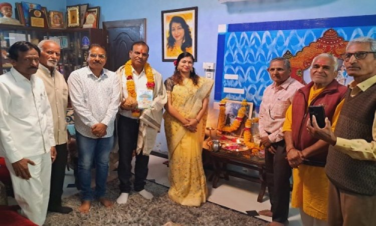 NEWS : प्रकृति के उल्लास का पर्व है वसंत-अनंत, डॉक्टर प्रेरणा ठाकरे के निवास पर निराला जयंती का आयोजन संपन्न, इन्होंने रखें अपने विचार, पढ़े खबर