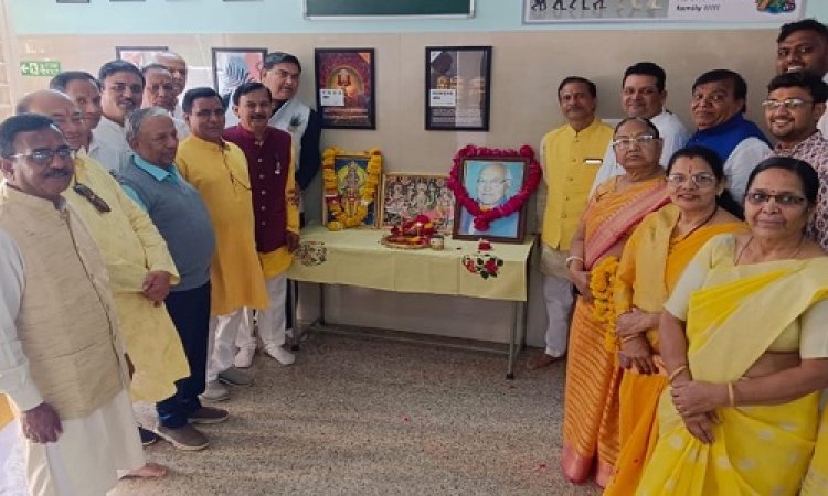 NEWS : स्व. गोपाल खण्डेलवाल की स्मृति, और नीमच में हुआ विशाल स्वास्थ्य शिविर का आयोजन, न्यूरो, ज्वॉइंट और कैंसर चिकित्सक ने दी मुफ्त सलाह, पढ़े खबर