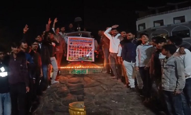 NEWS : अखिल भारतीय विधार्थी परिषद नीमच इकाई ने दी पुलवामा शहीदों को श्रद्धांजलि, रखा दो मिनट का मौन, पढ़े खबर