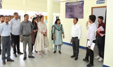 BIG NEWS : संभागायुक्‍त संजय गुप्ता पहुंचे नीमच, कार्यो की समीक्षा के बाद जिला पंचायत अधिकारियों को दिए ये निर्देश, तो CEO अमन वैष्‍णव ने दी नवाचारों की जानकारी, पढ़े खबर