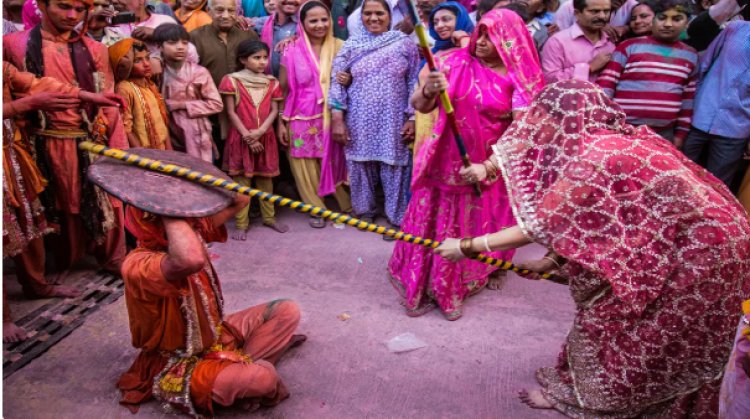 BIG NEWS : मध्य प्रदेश में यहां खेली जाएगी वृंदावन जैसी होली, लट्ठमार, फूलों की बौछार और भक्ति का जमेगा रंग, धुडेली पर भी विशेष आयोजन, पढ़े खबर