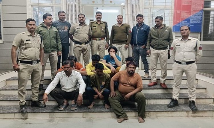 BIG NEWS : नीमच पुलिस की कॉम्बिंग गश्त, पूरी रात चला दबिश का दौर, 100 से ज्यादा वारंट तालीम, तो जुआं-सट्टा और शस्त्र सहित इन 30 प्रकरणों में भी ताबड़तोड़ कार्यवाही, पढ़े खबर
