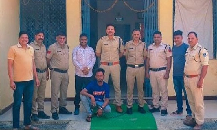 BIG NEWS : अवैध मादक पदार्थ तस्करी, नकबजनी और एवं मारपीट के मामले, सालों से दें रहा चकमा, अब कुकड़ेश्वर पुलिस की कार्यवाही, 17 हजार का ईनामी स्थाई वारंटी चढ़ा हत्थे, पढ़े खबर