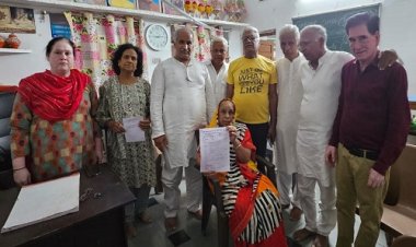 BIG NEWS : शरीर का मोह त्याग जनकल्याण की दिशा में बड़ा कदम, कांतादेवी कोठीफोड़ा ने लिया देहदान का संकल्प, भरा घोषणा पत्र, अखिल विश्व णमोकार प्रेम मंडल बना माध्यम, पढ़े खबर