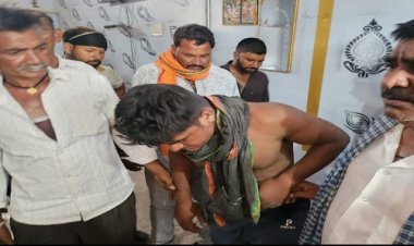 BIG NEWS : गांव में चोरी करते पकड़ाया युवक, तो ग्रामीणों ने की जमकर पिटाई, सोशल मीडिया पर वीडियों वायरल, पर पुष्टि अभी बाकी, ये घटना मनासा थाना क्षेत्र की, पढ़े खबर