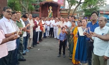 NEWS : पहलगाम में आतंकी हमला, कई पर्यटकों की निर्मम हत्या, शहर ब्लॉक कांग्रेस ने की निंदा, नीमच के इस चौराहे पर दी श्रद्धांजलि, पढ़े खबर