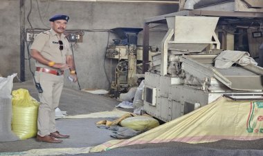 BIG NEWS : पोस्ता सहित इन व्यापारियों के गोदामों पर पहुंची पुलिस, जांच-पड़ताल सहित उपजों को खंगाला, क्या बघाना थाना प्रभारी, पढ़े इस खबर में