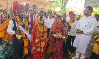 NEWS : मनासा क्षेत्र में मुख्यमंत्री कन्या विवाह सम्मेलन आयोजित,विधायक मारु भी पहुँचे नवविवाहित वर-वधुओं के बीच,दिया आशीर्वाद,शासन की इस योजना से इतने जोड़े हुए लाभान्वित,पढ़े ये खबर