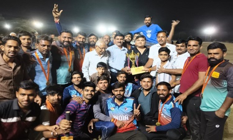 NEWS : जावी क्रिकेट क्लब द्वारा 11 दिवसीय ग्रामीण प्रतियोगिता का आयोजन, ये टीम रही फाइनल की विजेता, तो उपविजेता, खंडेलवाल बोले- स्वस्थ्य मनोरंजन का साधन है टूर्नामेंट, पढ़े खबर