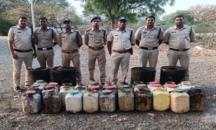 BIG NEWS : नीमच के इन क्षेत्रों में आबकारी विभाग की छापामार कार्यवाही, कच्ची शराब सहित 500 किलो से ज्यादा महुआ लहान जप्त, विभिन्न धाराओं में प्रकरण भी दर्ज, पढ़े खबर