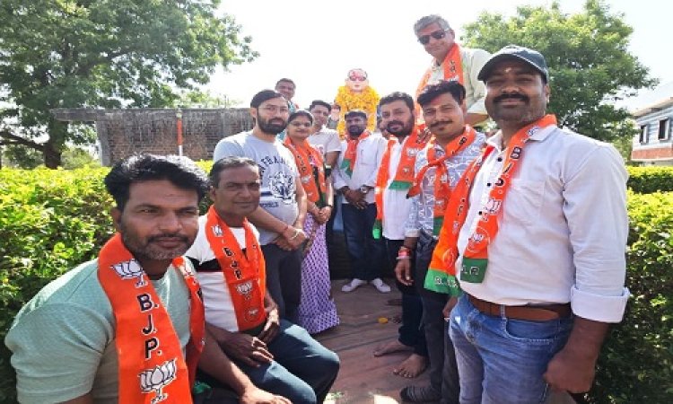 NEWS : डॉ. भीमराव आंबेडकर जन्मोत्सव, और जीरन में हुआ भव्य कार्यक्रम, भाजपा दक्षिण मंडल ने प्रतिमा पर किया माल्यार्पण, बताया इनका योगदान, पढ़े खबर