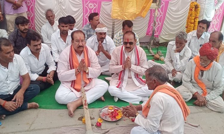 NEWS : भंवरासा-जेतपुरा सड़क मार्ग का भूमिपूजन सम्पन्न, विधायक परिहार बोले- भाजपा सरकार दिन दोगुनी रात चौगुनी गति से कर रही विकास, पढ़े खबर