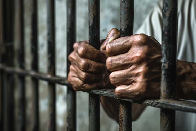 BIG NEWS : बाइक पर काले सोने की स्मगलिंग, सुचना पर इस टीम की कार्यवाही, अब दो तस्कर पहुंचे सलाखों के पीछे, सश्रम कारावास के साथ 01-01 लाख का अर्थदण्ड भी, पढ़े खबर