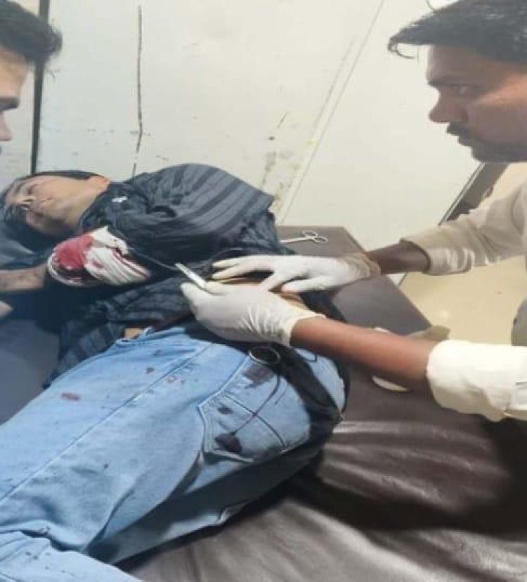 BIG NEWS: नीमच में दिन-दहाड़े खूनी खेल, पत्रकार पर धारदार हथियार से जानलेवा हमला, शरीर के नाजुक हिस्सों पर आई गहरी चोट, गंभीर हालत में जिला अस्पताल से किया रेफर, घटना भोलियावास गांव की, पढ़े खबर