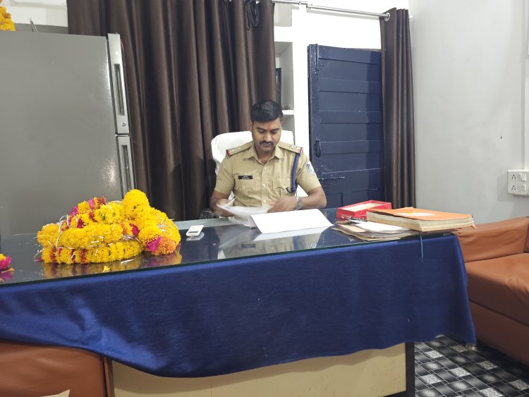 NEWS : दलौदा थाने की कमान अब मनोज गर्ग के हाथों में, चार्ज लेते ही कहीं ये बड़ी बात, पढ़े खबर