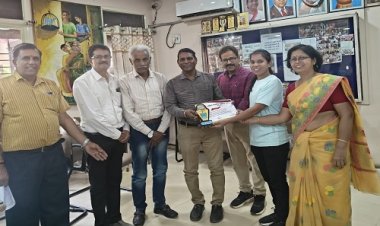 NEWS : जाजू कन्या महाविद्यालय में निबंध व कहानी प्रतियोगिता संपन्न, आज विजेताओं को किए पुरस्कार वितरित, इन्होंने प्रथम और द्वितीय स्थान किया प्राप्त, पढ़े खबर