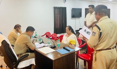 BIG NEWS : जिला स्तरीय सीएम हेल्पलाइन समाधान शिविर संपन्न, पुलिस अधिकारियों ने सुनी आमजन की समस्याएं, 100 से ज्यादा शिकायतों का संतुष्टि पूर्वक निराकरण, पढ़े खबर