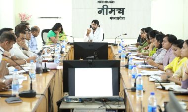 BIG NEWS : सभाकक्ष में राजस्‍व अधिकारियों की बैठक, कलेक्टर हिमांशु चंद्रा ने शासकीय देव स्‍थानों की जमीन का सर्वे करने के दिए निर्देश, तो जल्द होगा इन प्रकरणों का निराकरण, पढ़े खबर