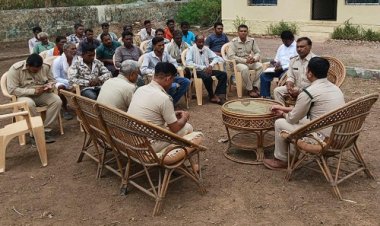 BIG NEWS : चरवाहा सम्मेलन, वन विभाग ने जागरूकता कार्यक्रम किया आयोजित, वन्यजीव संरक्षण एवं अग्नि घटनाओं पर चर्चा, पढ़े खबर