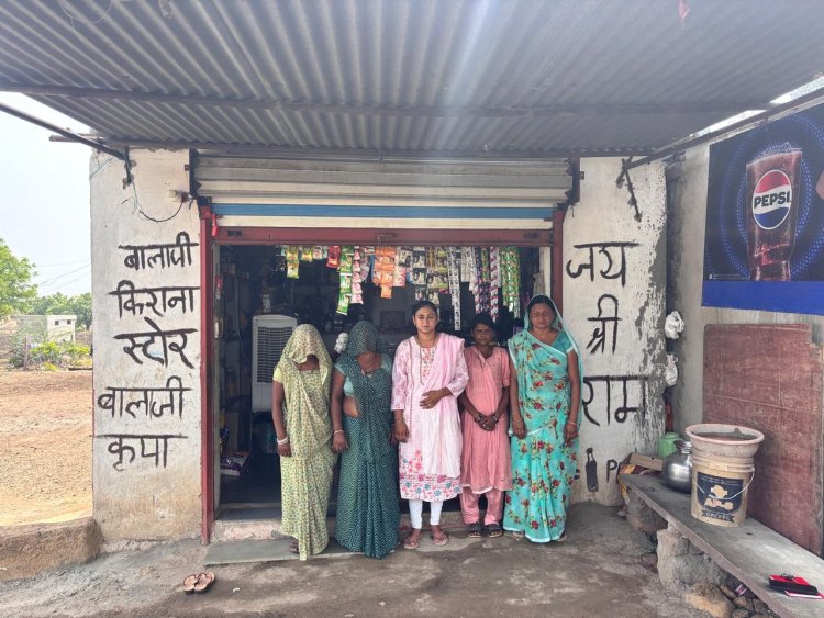 POSITIVE NEWS : नीमच कलेक्टर के प्रयास ला रहे रंग,समुदाय विशेष की महिलाएं हुई यु आत्मनिर्भर,अब चला रही ऐसे अपनी आजीविका,पढ़े ये खबर