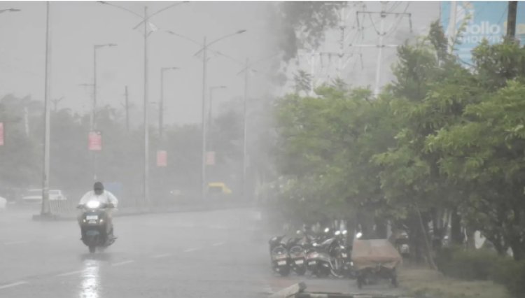 WEATHER UPDATE : एमपी में बदलेगा मौसम का मिजाज, एक्टिव होने वाला है मानसून, इतने दिनों बाद होगी जमकर बारिश, धूप-उमस से लोगों को मिलेगी राहत, पढ़े खबर