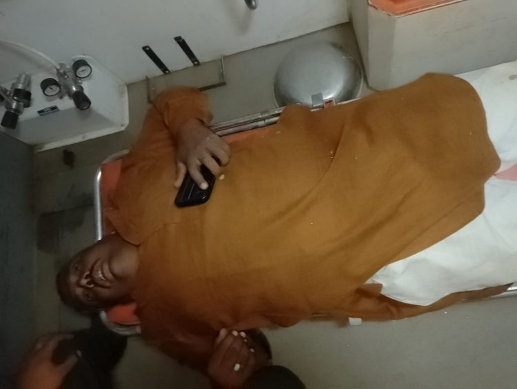 BIG NEWS : नीमच-सिंगोली रोड़ पर सड़क हादसा, आपस में टकराई बाइक, दो लोग घायल, एम्बुलेंस से पहुंचाया अस्पताल, आखिर कैसे हुई घटना, पढ़े खबर