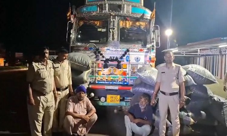 BIG NEWS : जीरन पुलिस की बड़ी कार्यवाही, दो ट्रकों से कई क्विंटल मादक पदार्थ जप्त, हिमाचल प्रदेश और पंजाब के तस्कर गिरफ्तार, 50 लाख से ज्यादा का डोडाचूरा बरामद, पढ़े खबर