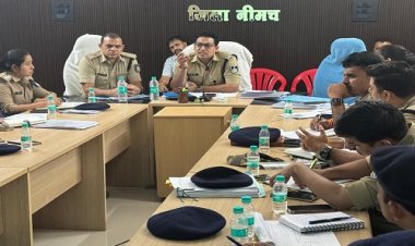 BIG NEWS : त्यौहारों पर नीमच जिले में खाकी अलर्ट, एसपी अंकित जायसवाल ने ली मैराथन बैठक, की अपराधों की समीक्षा, थाना प्रभारियों को सतर्क रहने, तो इन्हें कानून व्यवस्था बनाये रखने के दिए निर्देश, पढ़े खबर