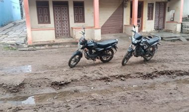 BIG NEWS : जल जीवन मिशन योजना, पाइप लाइन डाली, पर मरम्मत करना भूल गए, अब ग्रामीणों हो रहें परेशान, खुदाई बनी आमजन के लिए मुसीबत, मामला जीरन तहसील के इस गांव का, पढ़े खबर