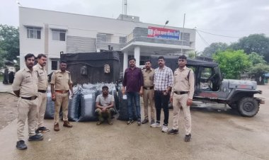 BIG NEWS : नशा तस्करी के खिलाफ सिटी पुलिस की बड़ी कार्यवाही, डामर टैंक से डोडाचूरा की बड़ी खैप बरामद, कमाण्डर जीप जप्त, नेवड़ गांव का तस्कर सुरेश भी गिरफ्तार, पढ़े खबर