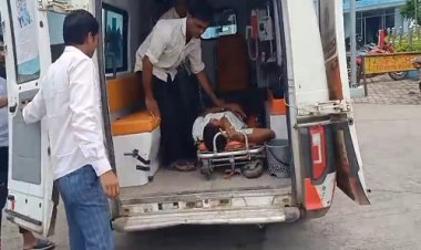 BIG NEWS : नीमच-मनासा रोड़ पर हादसा, अज्ञात वाहन ने बाइक सवार युवक को मारी टक्कर, प्राथमिक उपचार के बाद जिला अस्पताल रैफर, पढ़े खबर