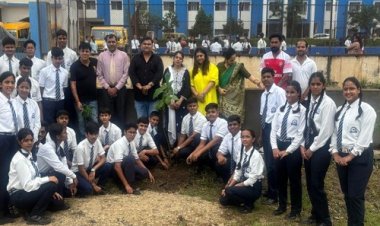 NEWS : स्वर्गीय जीवन भाई दुआ की स्मृति, और नीमच के इस स्कूल में हुआ खास कार्यक्रम, हरियाली अमावस्या पर दिया पर्यावरण संरक्षण का बड़ा संदेश, NSSG ग्रुप ने निभाई अहम भूमिका, पढ़े खबर